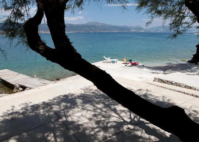 A4 With Patio & Sea View Close To The Apartman *