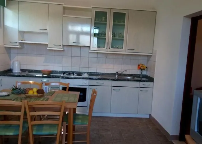 A4 With Patio & Sea View Close To The Appartement *